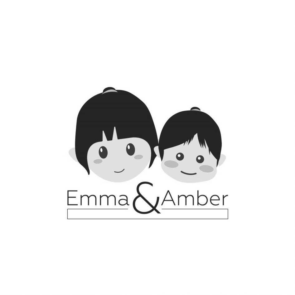 Emma&Amber以及娃娃圖